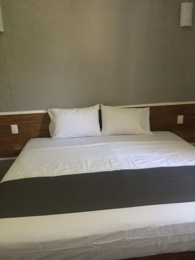 Hotel Mexicali Колима Екстериор снимка