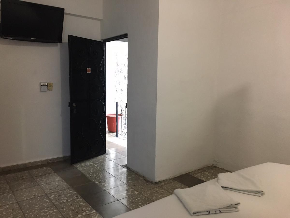 Hotel Mexicali Колима Екстериор снимка